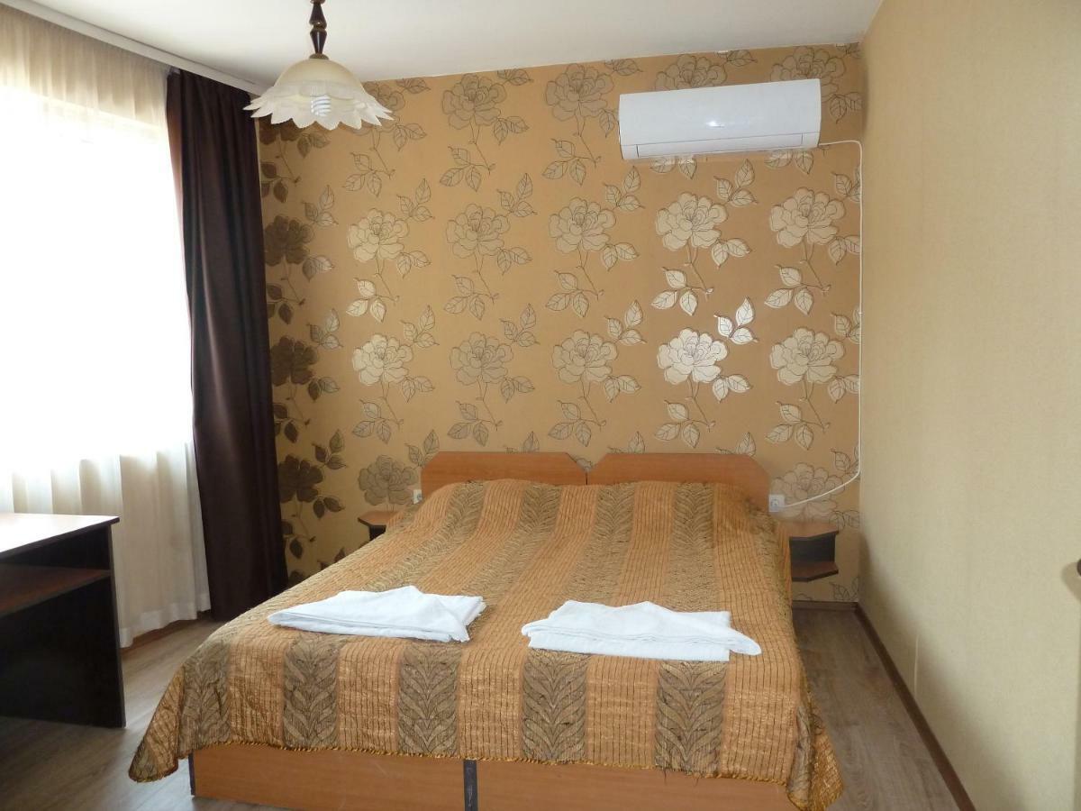 Tarnovski Dom Guest Rooms Veliko Tarnovo Ngoại thất bức ảnh