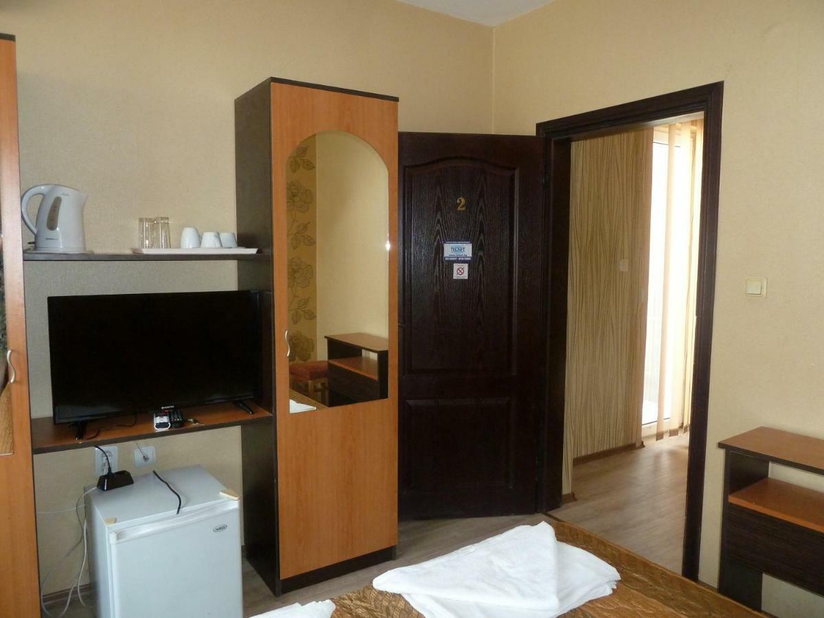 Tarnovski Dom Guest Rooms Veliko Tarnovo Ngoại thất bức ảnh